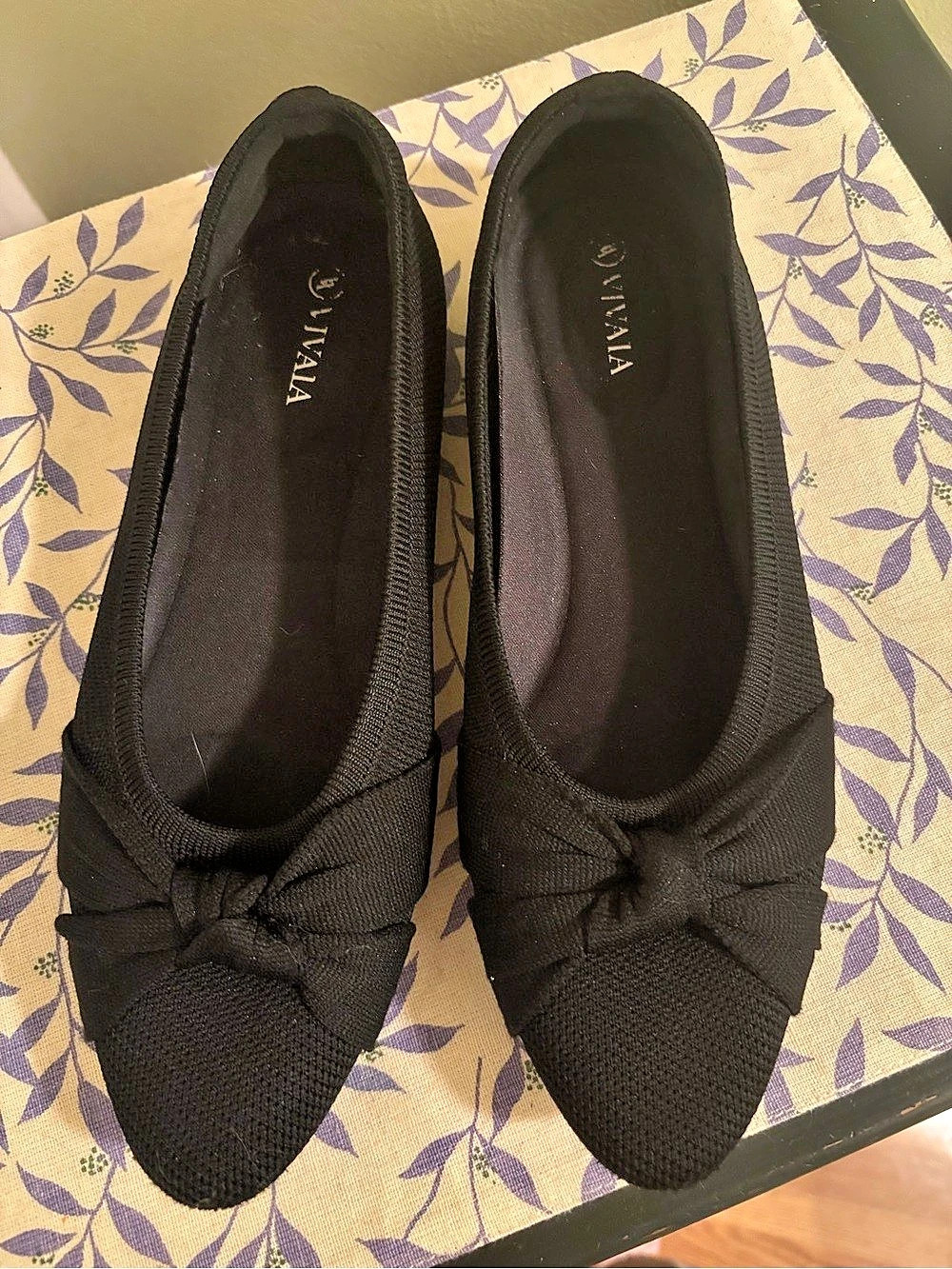 VIVAIA Bibi Black Knotted Almond Toe Knit Flats Women's Size US 10 EU 41